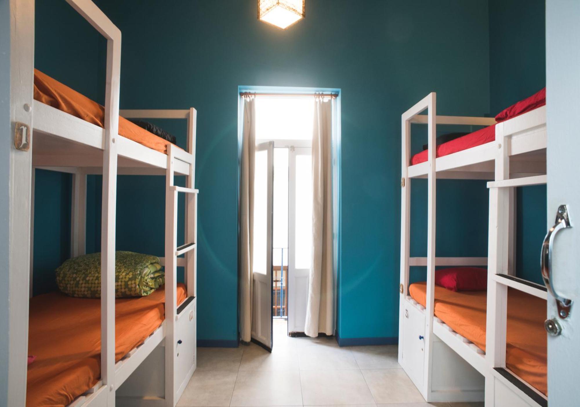 Casa Caracol Hostal *